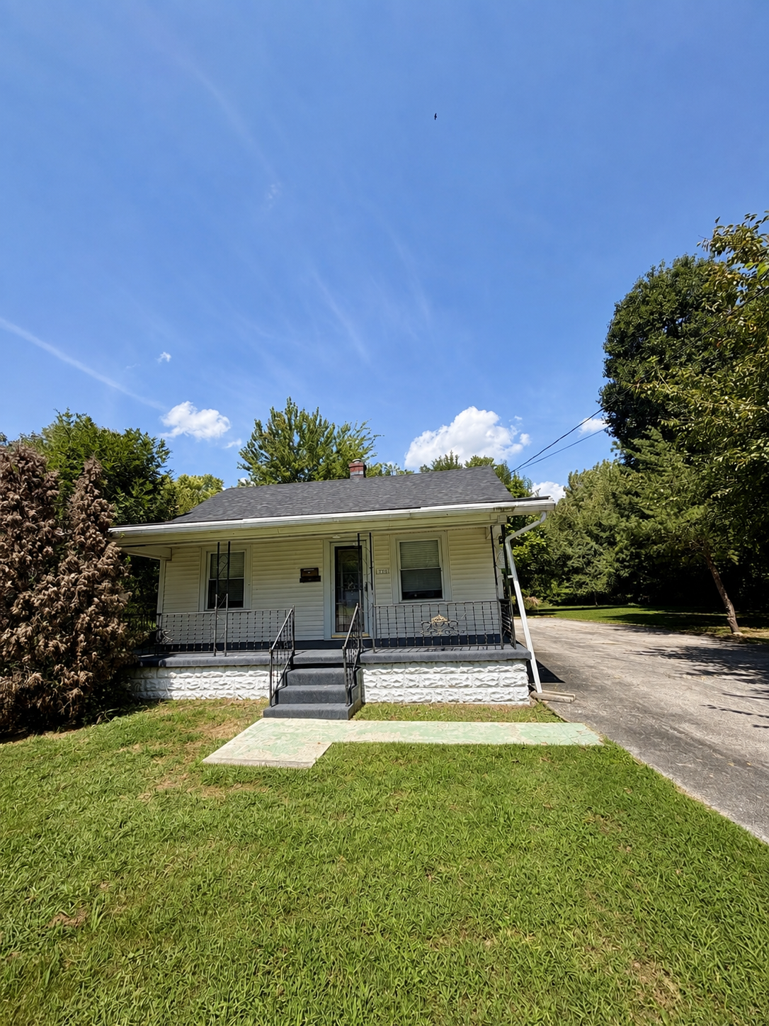 1221 Vim Drive