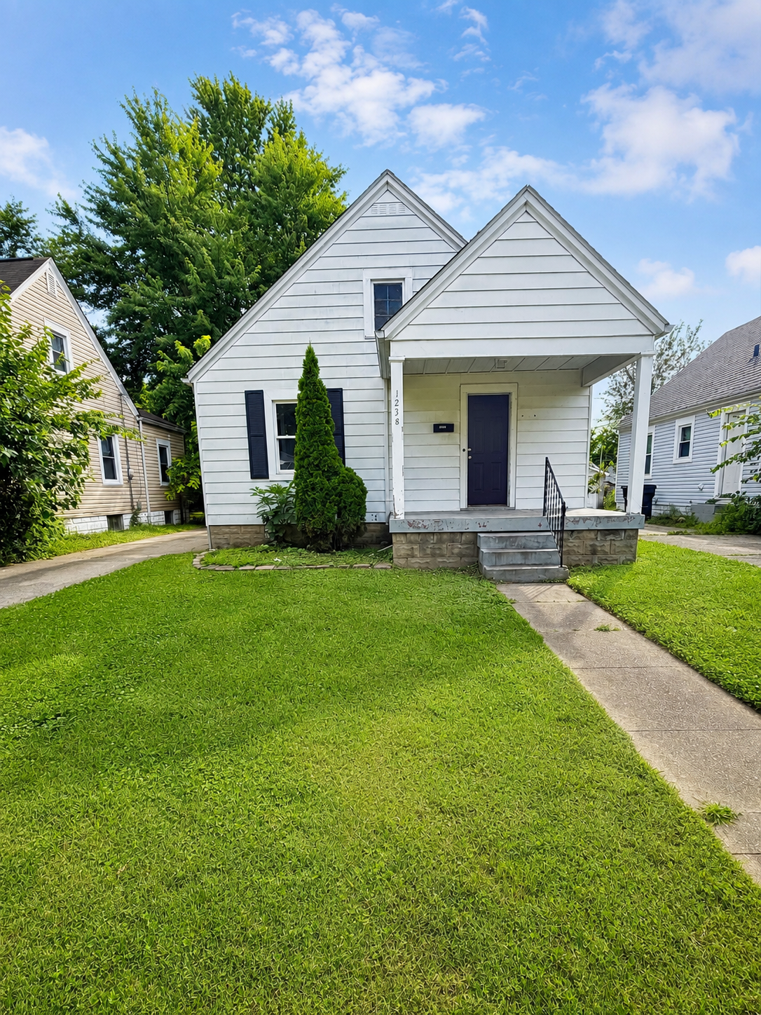 Property main image
