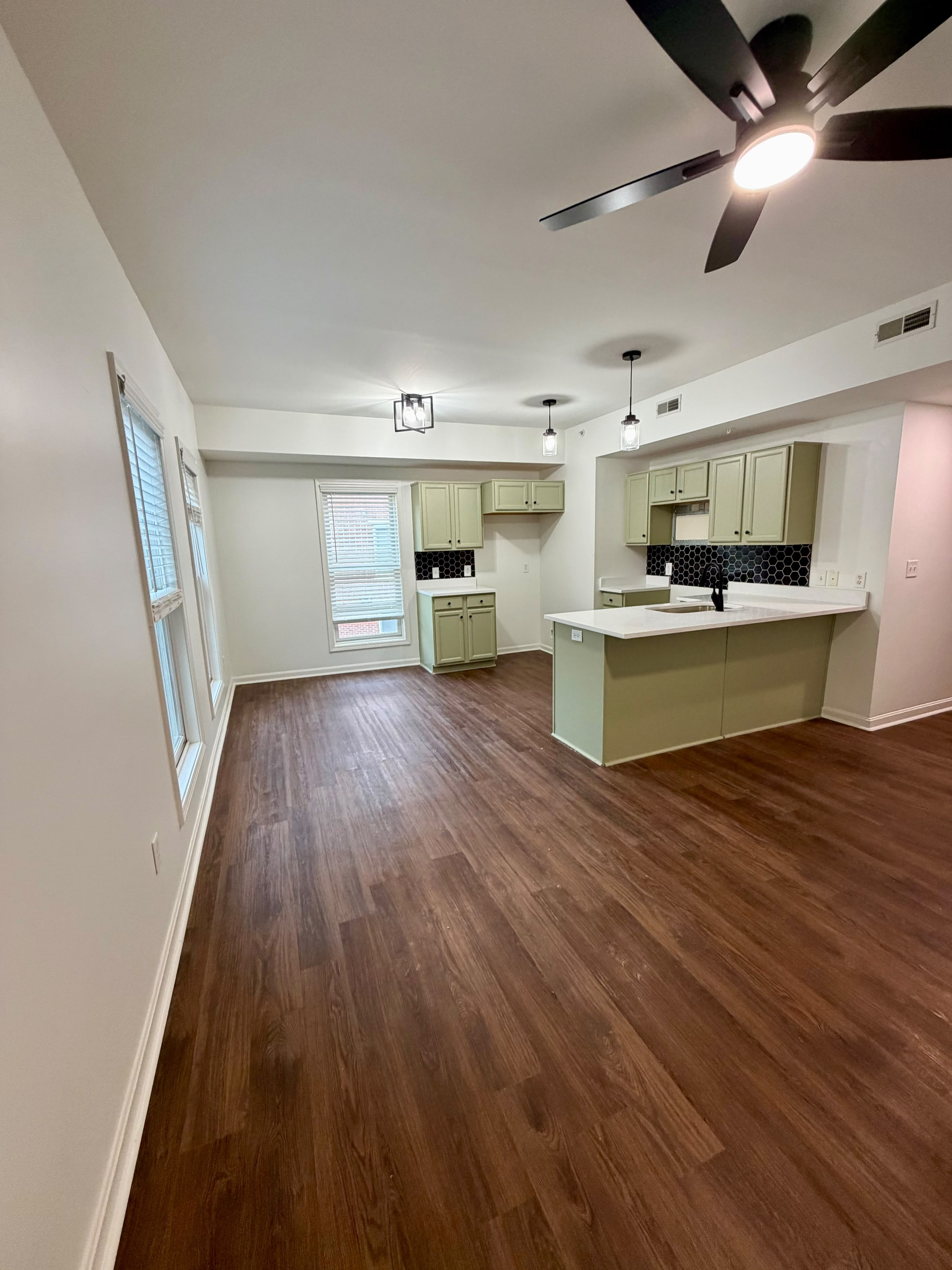 10639 Meeting Street - 303